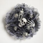 Scary Realistic Skull Head Wreath
