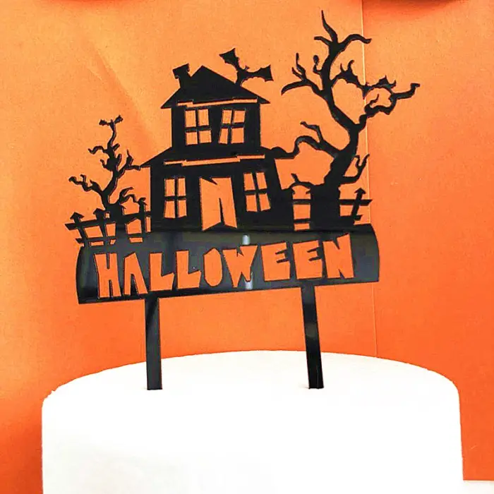 Haunted House Cake Decoration